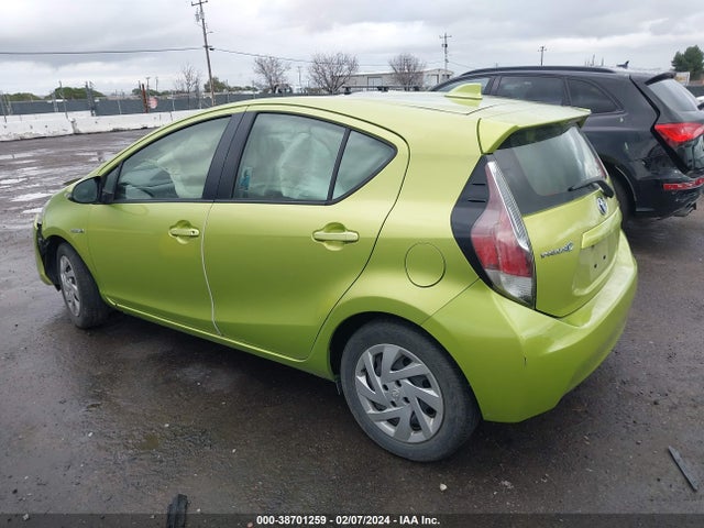 Toyota Prius C One 2015 JTDKDTB32F1090034 Image 3