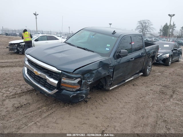 Chevrolet Silverado 1500 Wt 2017 3GCPCNECXHG360129 Image 2