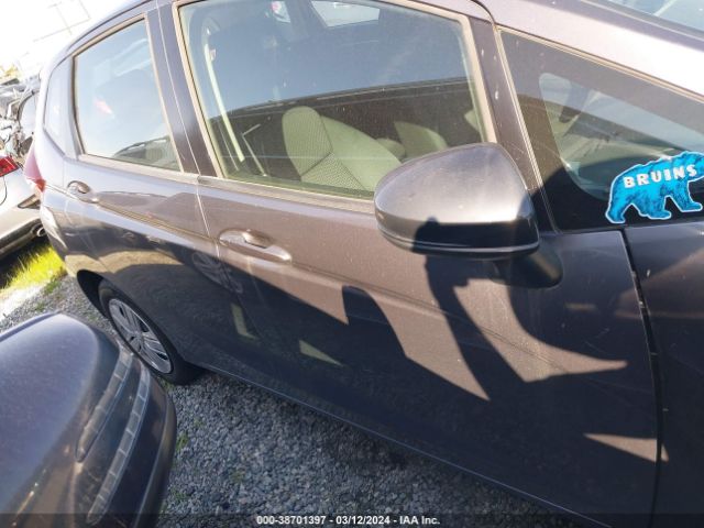 3HGGK5H46KM713435 Honda FIT LX