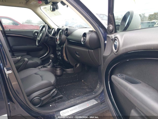 2013 MINI COUNTRYMAN WMWZC3C59DWP23563 Photo 4