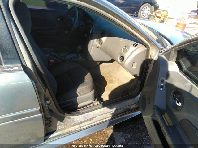 2004 PONTIAC GRAND PRIX GT1 VIN: 2G2WP522241296235