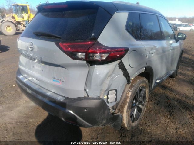 JN8BT3CBXNW334348 Nissan Rogue Sl Intelligent Awd