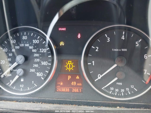 2006 BMW 325I VIN: WBAVB13526PT21984