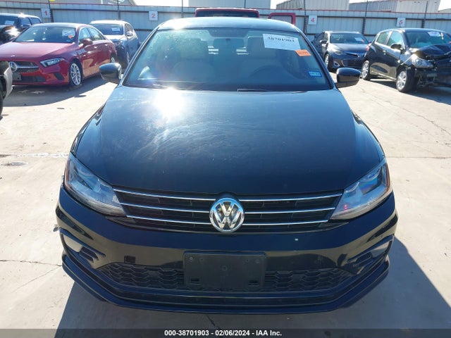 3VWDB7AJ6JM223103 Volkswagen Jetta 1.4t Se/1.4t Wolfsburg Edition