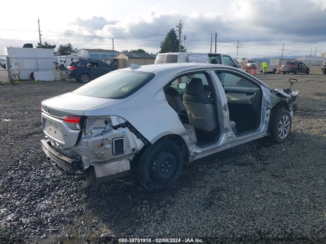 Toyota COROLLA LE 2021 JTDEPMAE0MJ167140 Image 4
