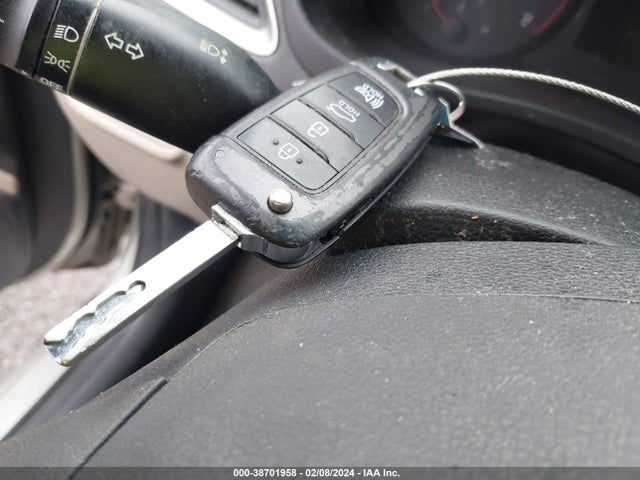 Hyundai ACCENT SE 2018 3KPC24A37JE028605 Image 11