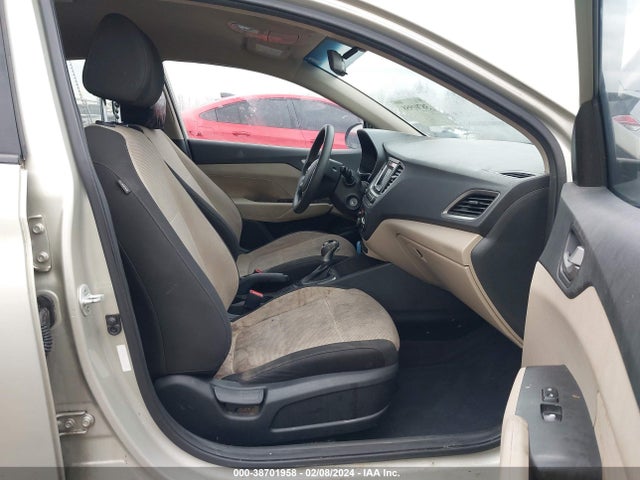 Hyundai ACCENT SE 2018 3KPC24A37JE028605 Image 5