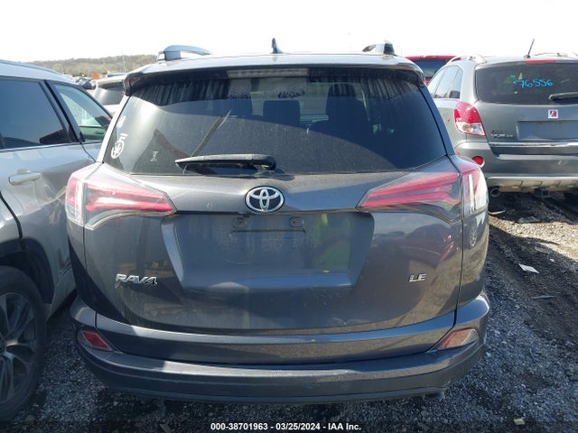 Toyota RAV4 LE 2017 JTMZFREV0HJ705014 Image 16