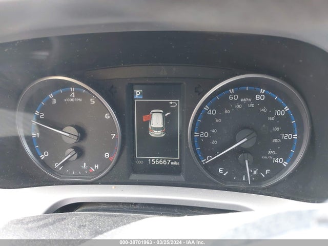 Toyota RAV4 LE 2017 JTMZFREV0HJ705014 Image 7