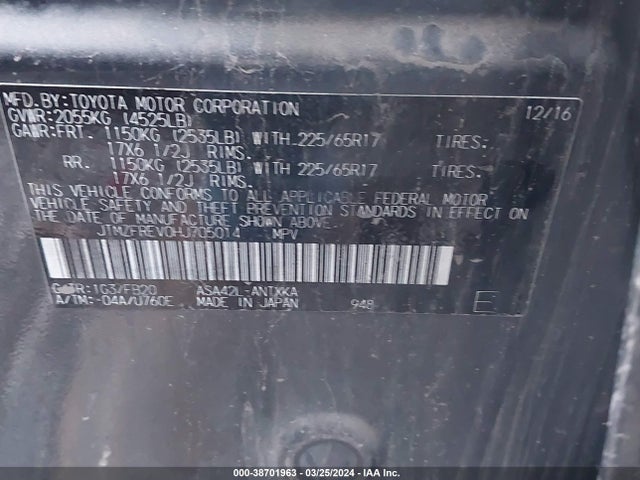 Toyota RAV4 LE 2017 JTMZFREV0HJ705014 Image 9