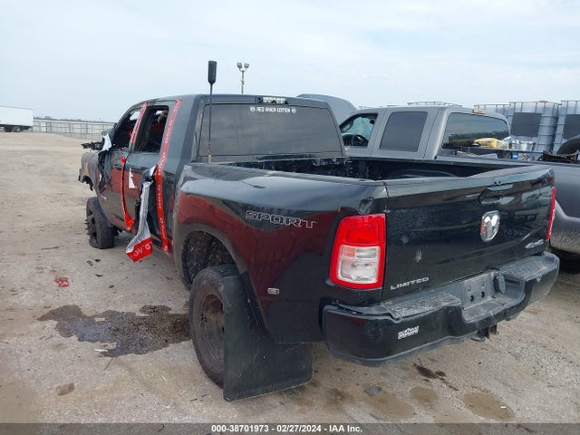 38701973 :رقم المزاد ، 3C63RRLL2KG609822 vin ، 2019 Ram 3500 Big Horn Mega Cab 4x4 6'4 Box مزاد بيع