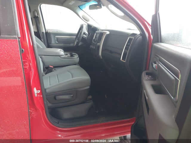 1C6RR7GG6HS544163 RAM 1500 Slt Quad Cab 4x4 6'4 Box