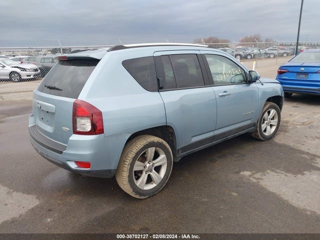 Jeep Compass Latitude 2014 1C4NJDEBXED531050 Image 4