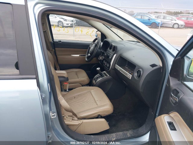 Jeep Compass Latitude 2014 1C4NJDEBXED531050 Image 5