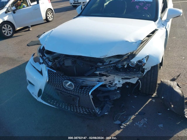 Lexus IS 350 2015 JTHBE1D29F5018955 Image 6