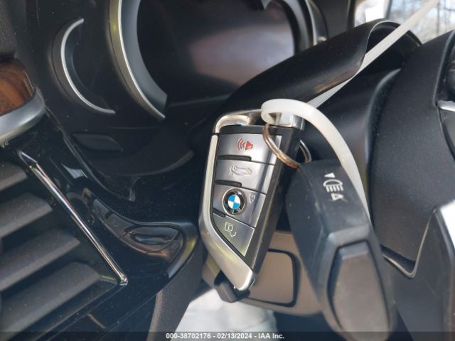 WBAJA7C35HG904362 BMW 530i Xdrive