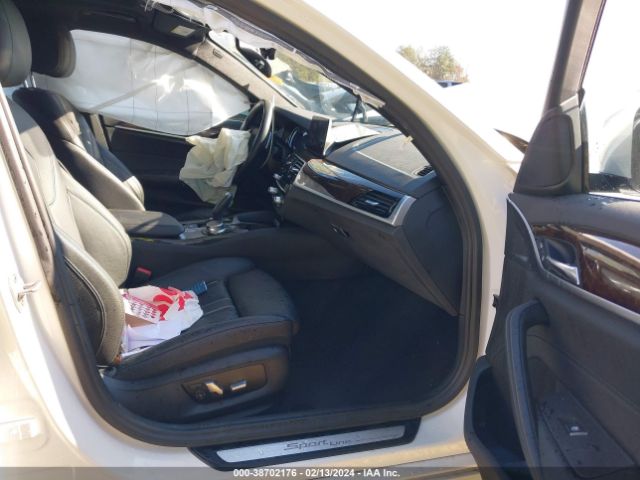 WBAJA7C35HG904362 BMW 530i Xdrive
