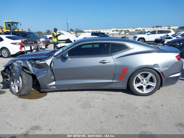 Chevrolet Camaro 1lt 2019 1G1FB1RX0K0126493 Image 14