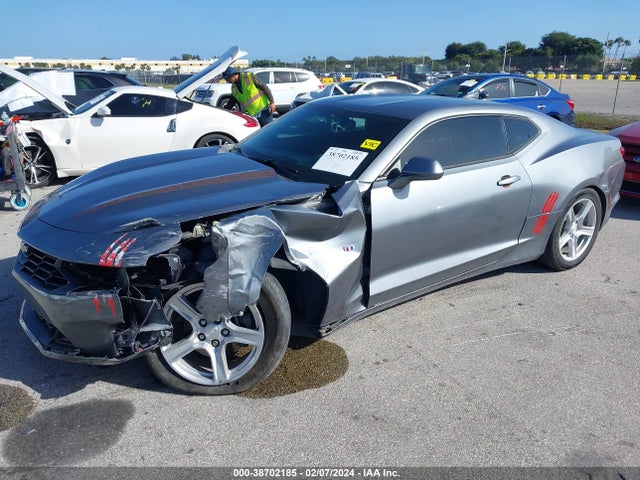 Chevrolet Camaro 1lt 2019 1G1FB1RX0K0126493 Image 2