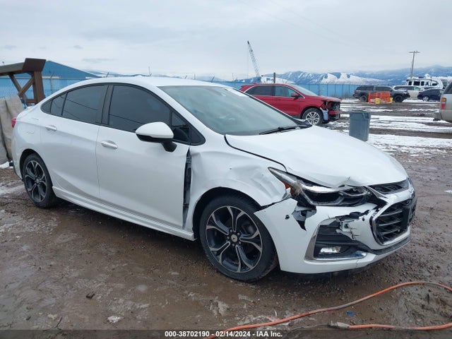 2019 1G1BE5SMXK7108491 main image