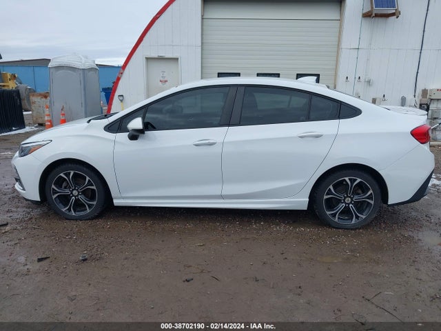 Chevrolet CRUZE LT 2019 1G1BE5SMXK7108491 Image 14