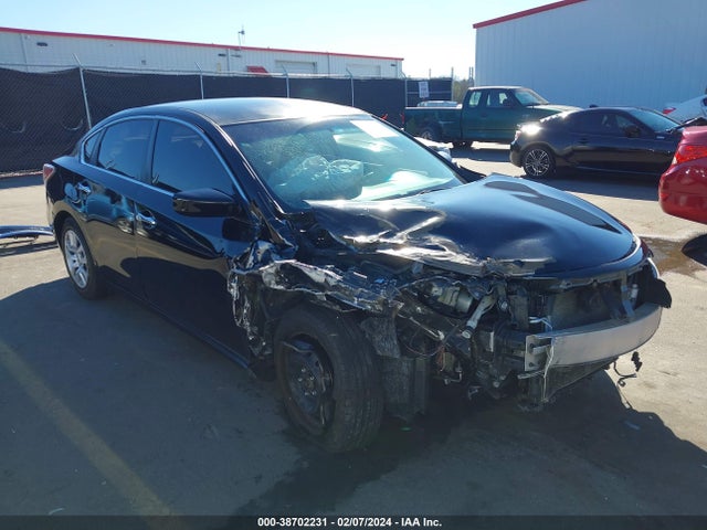Nissan Altima 2.5 S 2015 1N4AL3AP4FC223227 Image 6