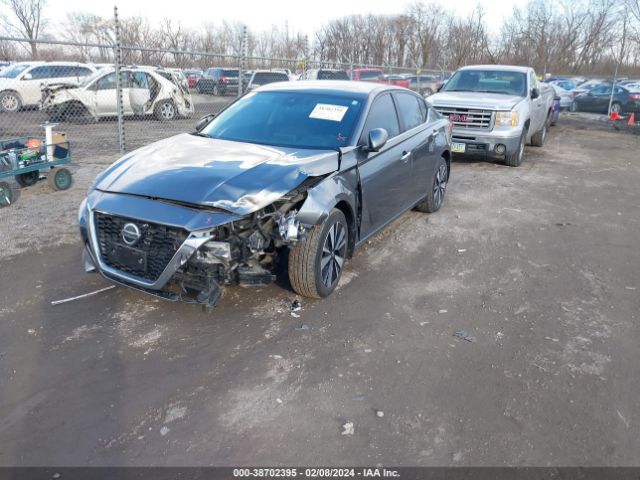 1N4BL4DW5NN361116 Nissan Altima Sv Intelligent Awd