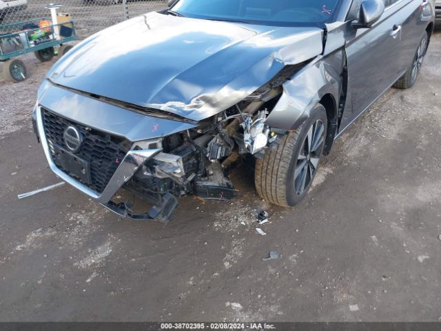 1N4BL4DW5NN361116 Nissan Altima Sv Intelligent Awd