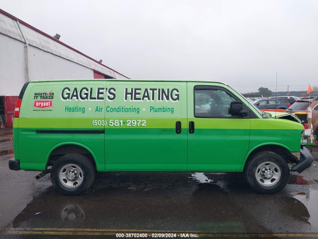 Chevrolet Express 2500 Work Van 2016 1GCWGAFG6G1299661 Image 13