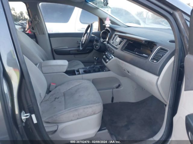 KNDMB5C12G6099683 KIA SEDONA LX