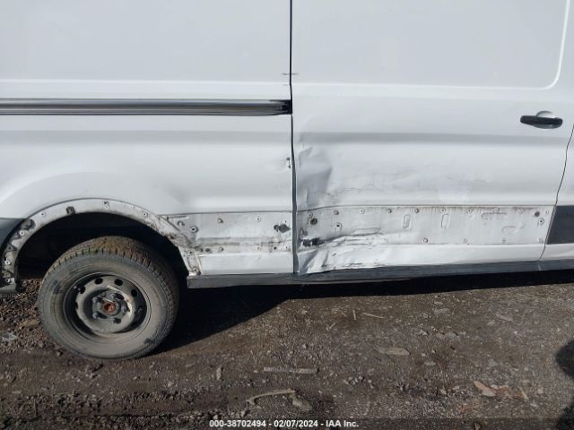 1FTYR2CM9KKA15865 Ford Transit-250