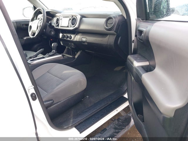 Toyota Tacoma Sr5 V6 2017 3TMAZ5CN5HM043062 Image 5