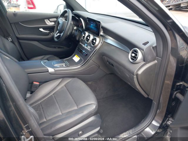 W1N0G8EB5NV381996 Mercedes-Benz Glc 300 4matic Suv