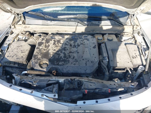 Chevrolet IMPALA 1LT 2018 2G1105S36J9142992 Image 10