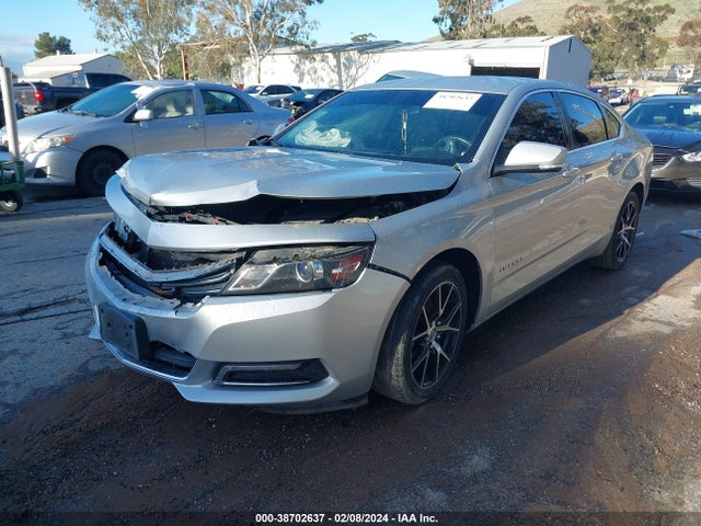 Chevrolet IMPALA 1LT 2018 2G1105S36J9142992 Image 2