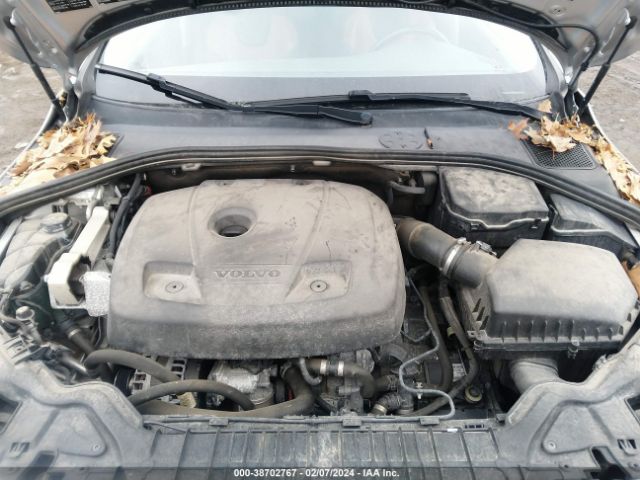 YV440MWK9H1032157 Volvo V60 Cross Country T5