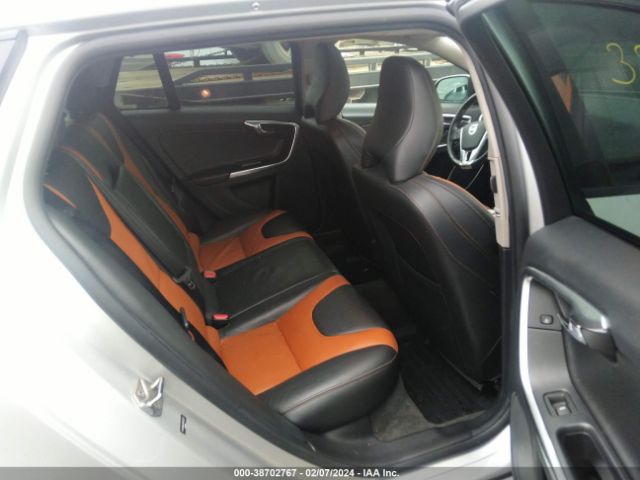 YV440MWK9H1032157 Volvo V60 Cross Country T5