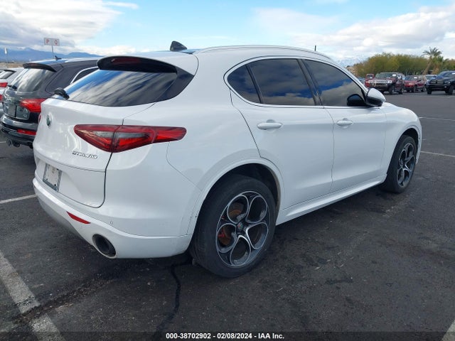 ZASPAKBN6L7C73978 Alfa Romeo Stelvio Ti Awd