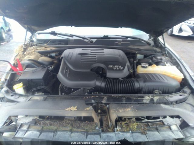 2C3CDZAG9JH161627 Dodge Challenger Sxt