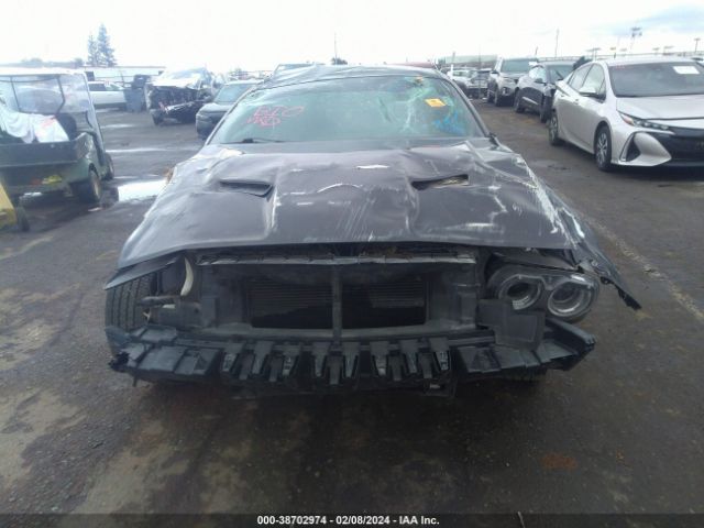 2C3CDZAG9JH161627 Dodge Challenger Sxt