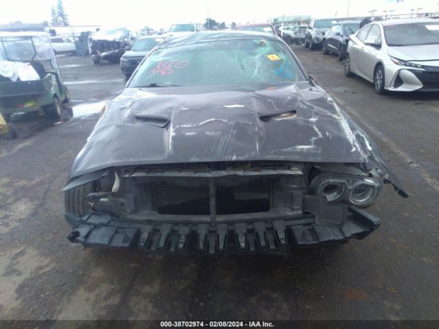 2C3CDZAG9JH161627 Dodge Challenger Sxt