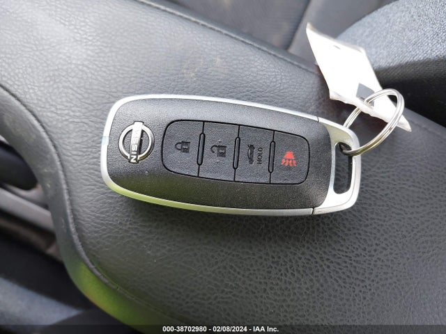 Nissan Versa 1.6 Sv 2024 3N1CN8EV3RL842769 Image 11