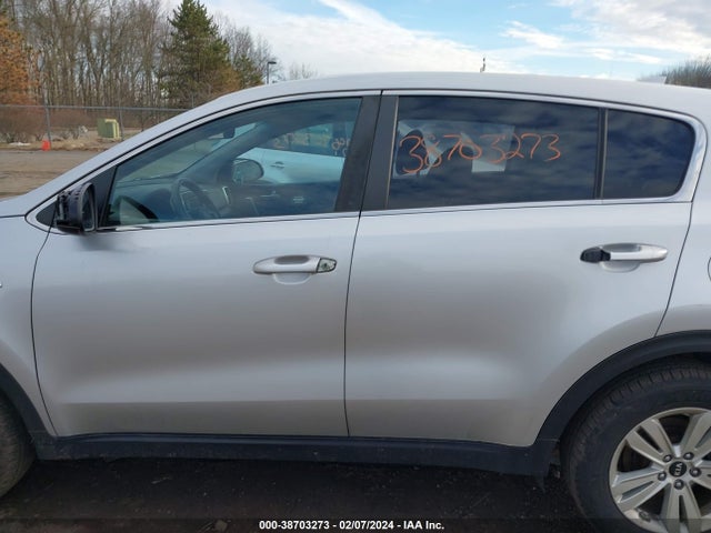 2017 KIA SPORTAGE LX VIN: KNDPMCAC2H7187127