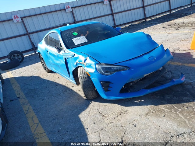 2020 JF1ZNAA17L8752778 main image