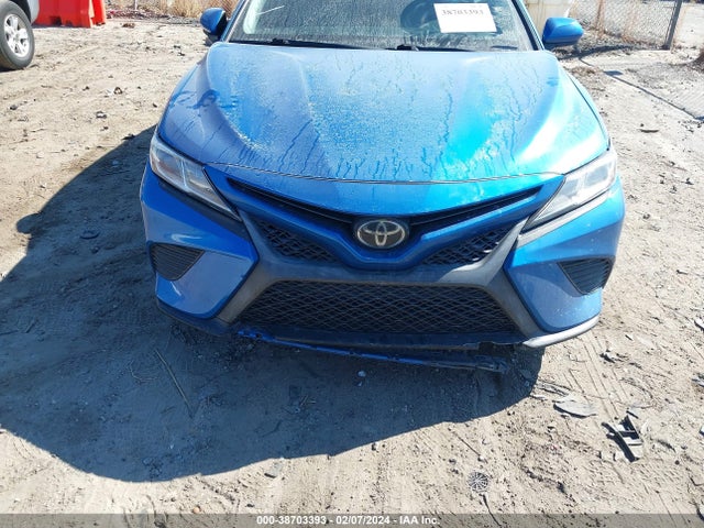 Toyota CAMRY SE 2018 4T1B11HK2JU026719 Image 13