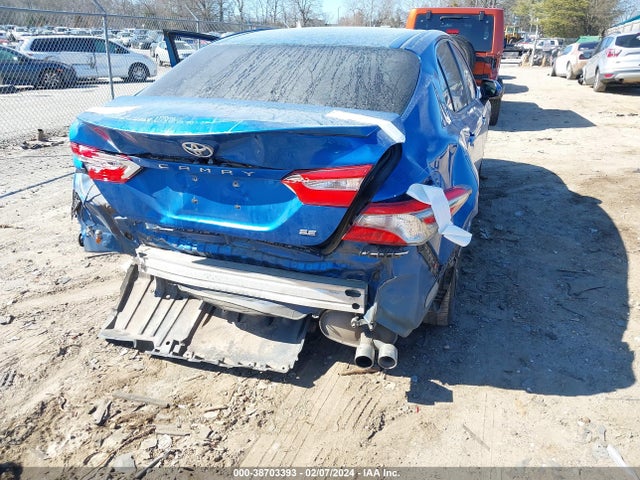 Toyota CAMRY SE 2018 4T1B11HK2JU026719 Image 18