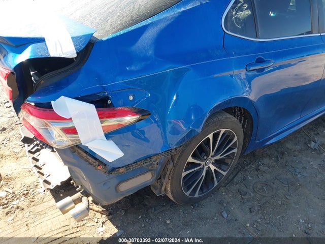 Toyota CAMRY SE 2018 4T1B11HK2JU026719 Image 19