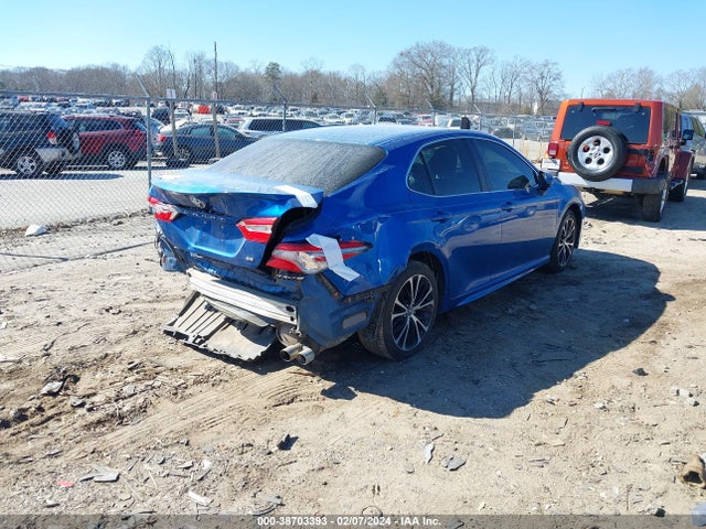 Toyota CAMRY SE 2018 4T1B11HK2JU026719 Image 4