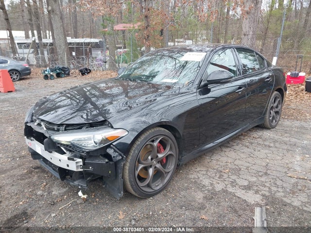 ZARFAMBN7M7646663 Alfa Romeo Giulia Ti Sport Rwd