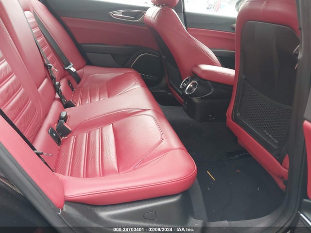 ZARFAMBN7M7646663 Alfa Romeo Giulia Ti Sport Rwd